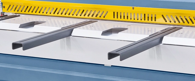 MTA 3060 x 3 Motorisert platesaks Manuelt bakanslag 750 mm, Bernardo 