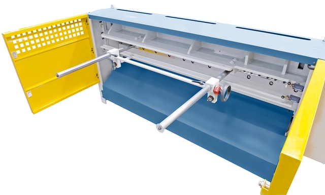 MTA 3060 x 3 Motorisert platesaks Manuelt bakanslag 750 mm, Bernardo 