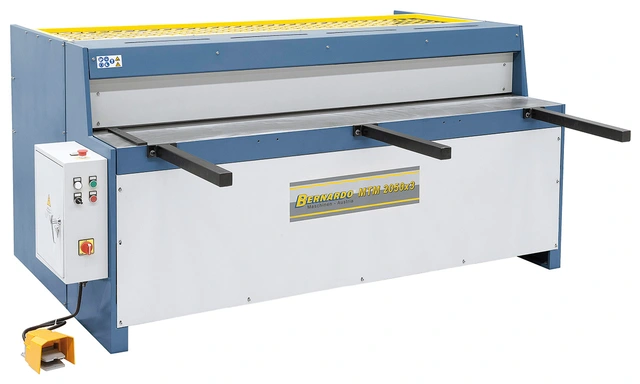 MTM 1250 x 3 Motorisert platesaks Manuelt bakanslag 600 mm, Bernardo 