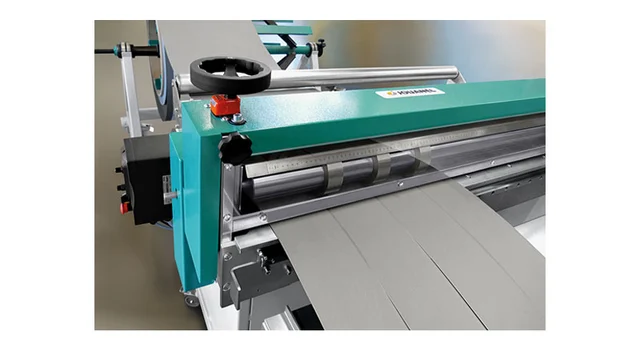 CLD 1250 x 0,7 mm Klippe- og spaltelinje Kompakt, mobil, med CNC, Jouanel 