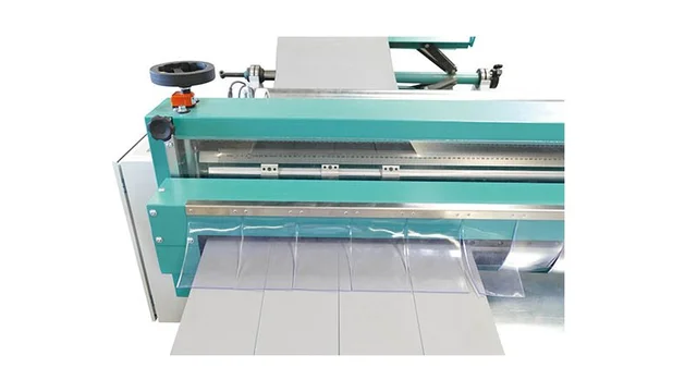CLD 1250 x 0,7 mm Klippe- og spaltelinje Kompakt, mobil, med CNC, Jouanel 
