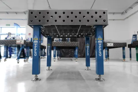 GPPH PLUS 1000x1000 mm Ø28 mm 100x100 På hjul 