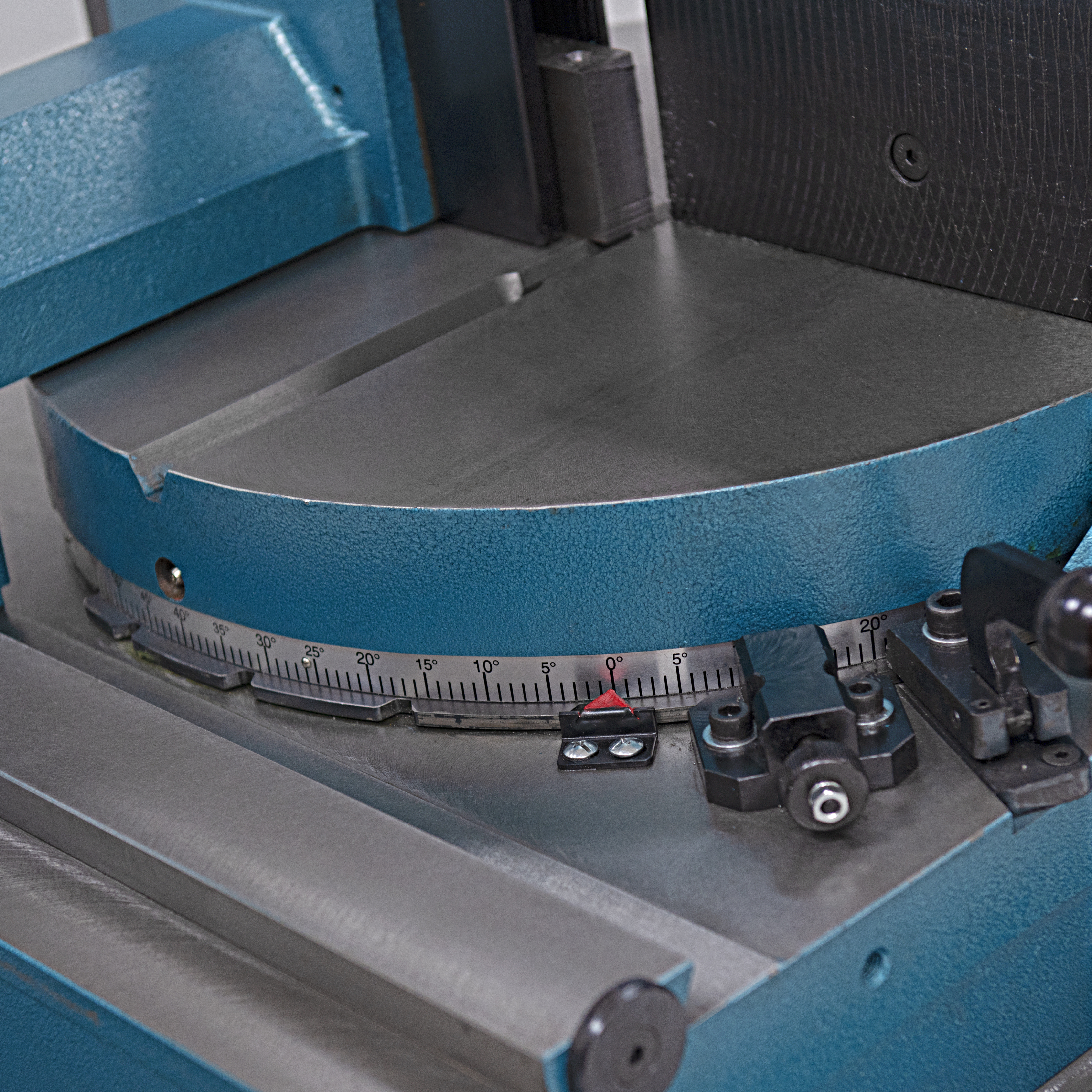 SC 420 GSHT SEMI Båndsag for metall 