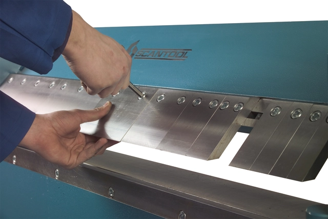 SCAN 13S Manuell foldemaskin segmentert 