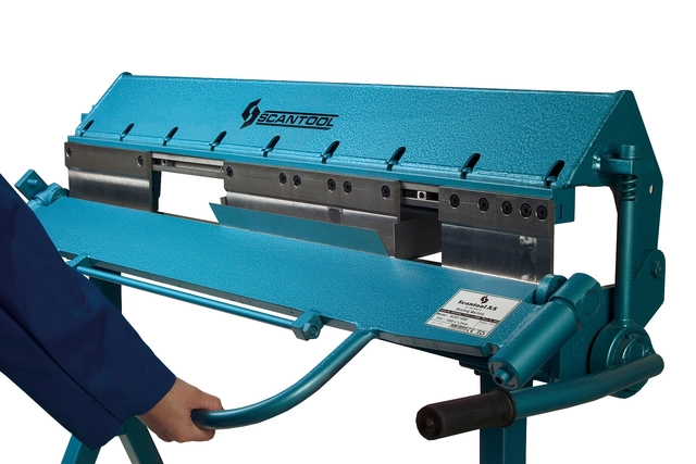 SCST 660 Manuell foldemaskin 