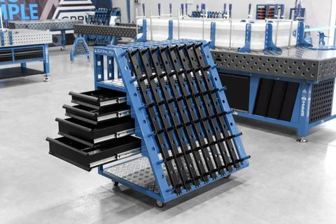 Verktøysett EXPERT 3XL (252 deler)Ø28 mm Inkl. to L verktøytraller m/skuffer 