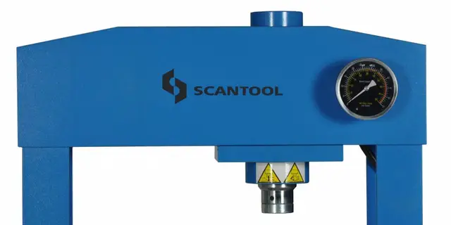 SCA 1300 Manuell foldemaskin 