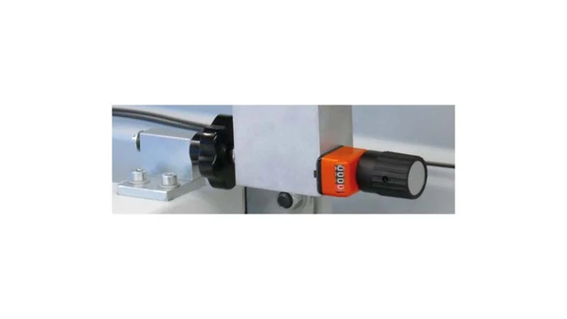 2050 x 2 mm Elektrisk platesaks Med manuelt bakanslag, Jouanel 