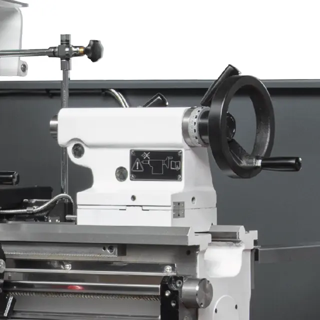 Student 2500 330x635 dreiebenk Colchester 