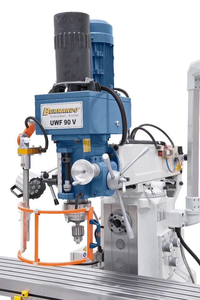 UWF 90 V Universalfres Pneumatisk Bernardo 