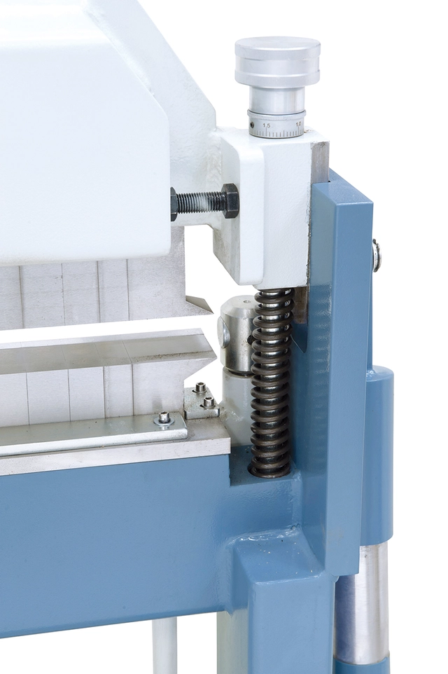 TB 2070 Flex Manuell Segmentknekke Bernardo 