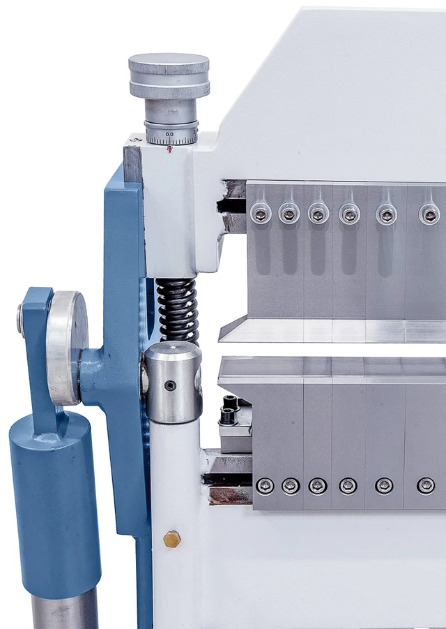 TB-1270 Flex Manuell segmentknekke Bernardo 