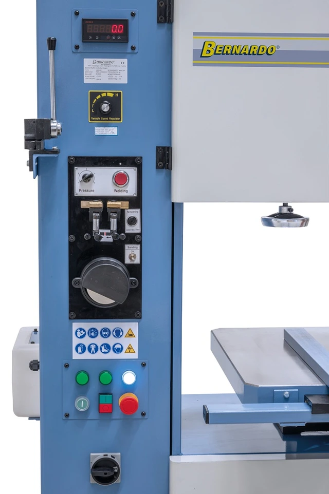 VBS 400 Vertikal båndsag Bernardo 