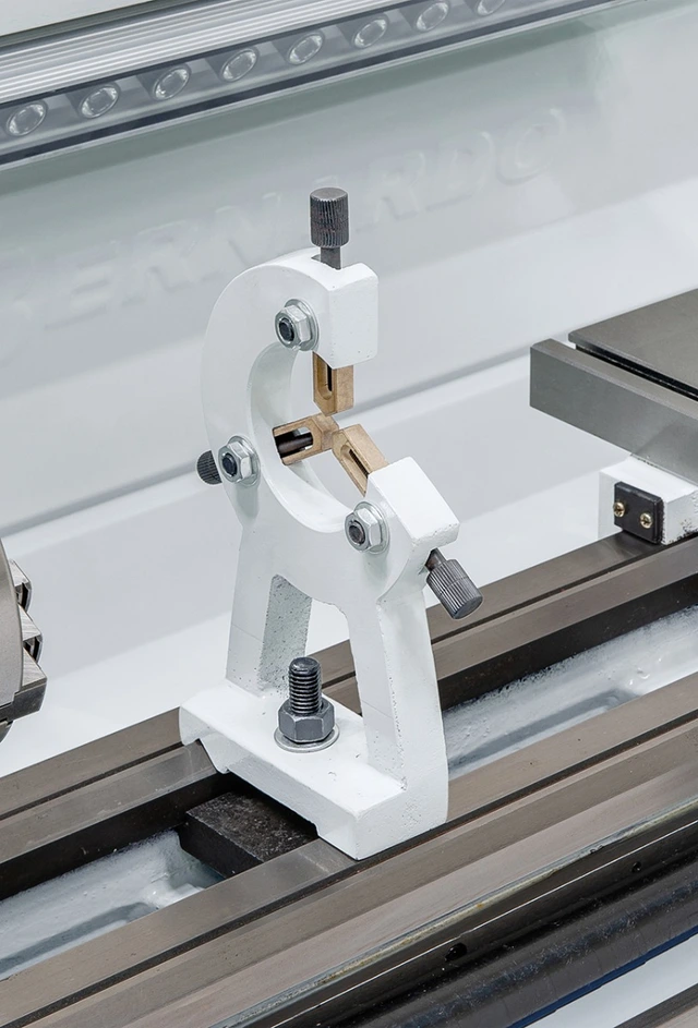 Proficenter 650 G 230 V med digital Bernardo 