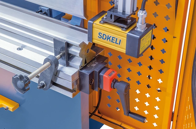 AKPL 3200 x 125 hydraulisk kantpresse Bernardo 