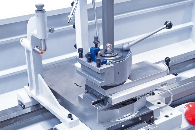 Titan 560 x 3000 Pro Vario Dreiebenk Bernardo 