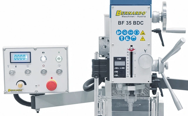 BF 35 BDC digital bore og fresemaskin Bernardo 