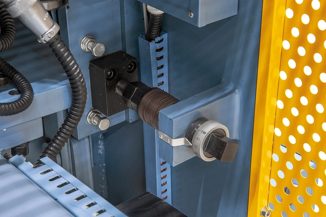 MTB 1300 x 4 Motorisert platesaks NC Bernardo 