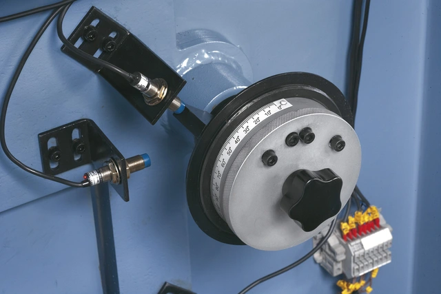 TBM 2520 Motorisert foldemaskin Bernardo 