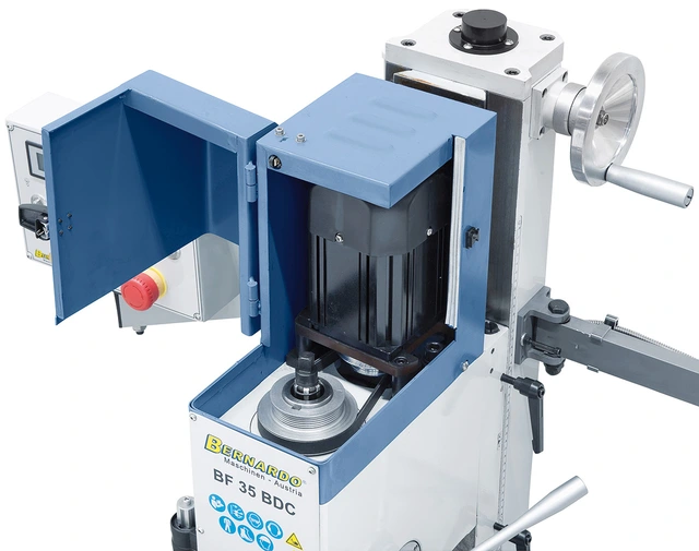 BF 35 BDC digital bore og fresemaskin Bernardo 