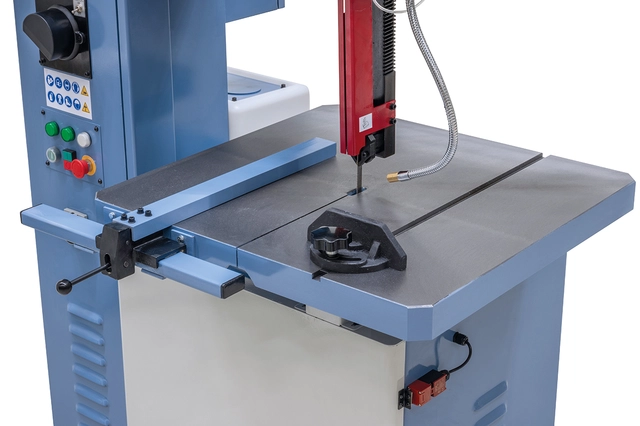 VBS 500 Vertikal båndsag Bernardo 