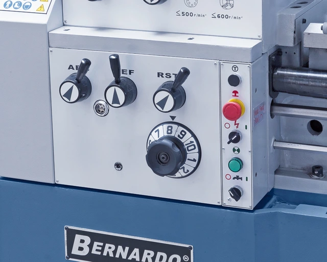 Titan 560 x 1500 Pro Dreiebenk Bernardo 