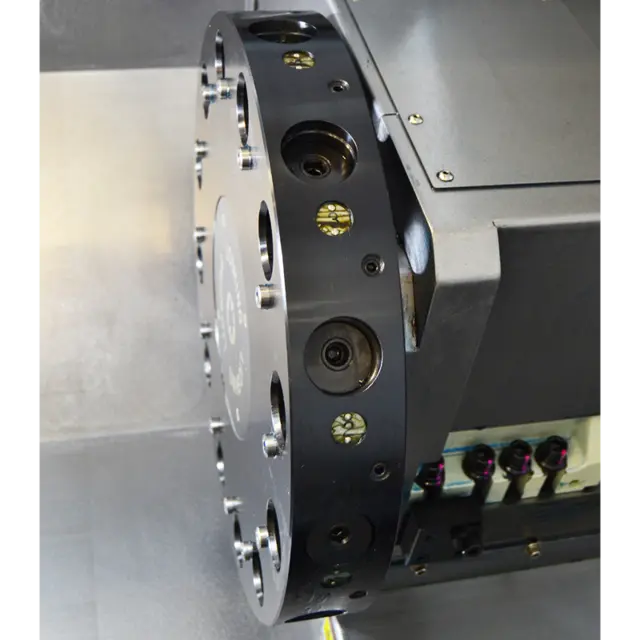 Tornado SL35MC 3-akse dreiesenter 650x540, Colchester 