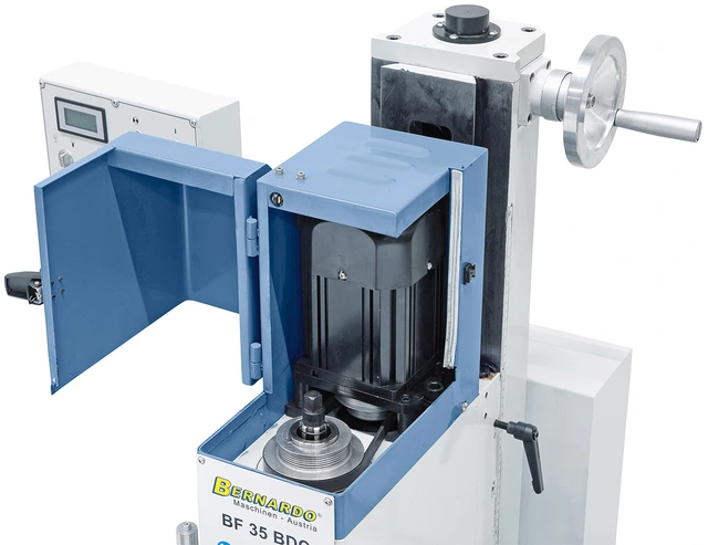 BF 35 BDC bore og fresemaskin Bernardo 