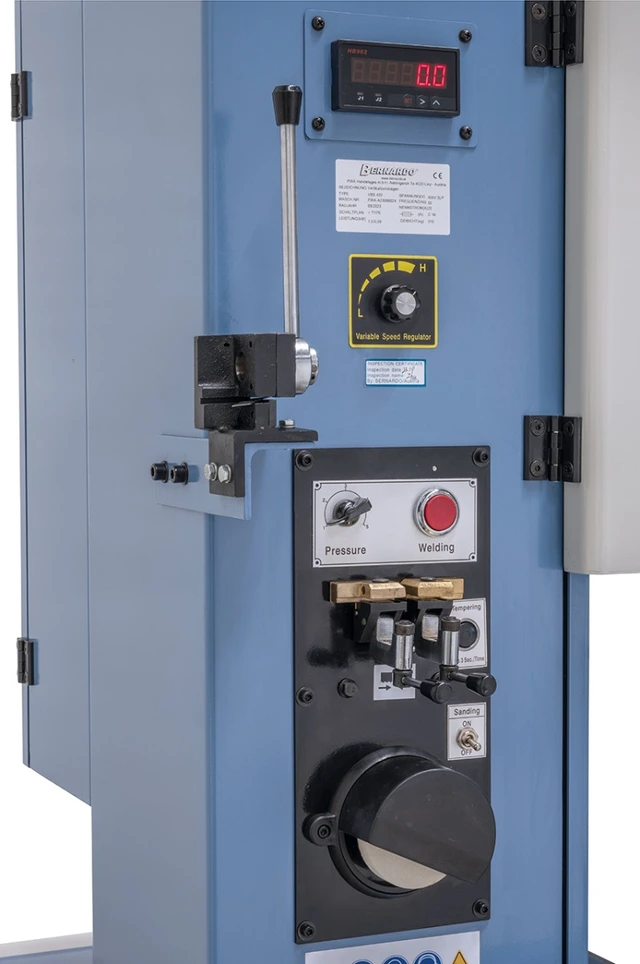 VBS 400 Vertikal båndsag Bernardo 