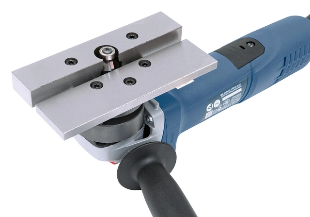 KFM 140 Fugemaskin Bernardo 