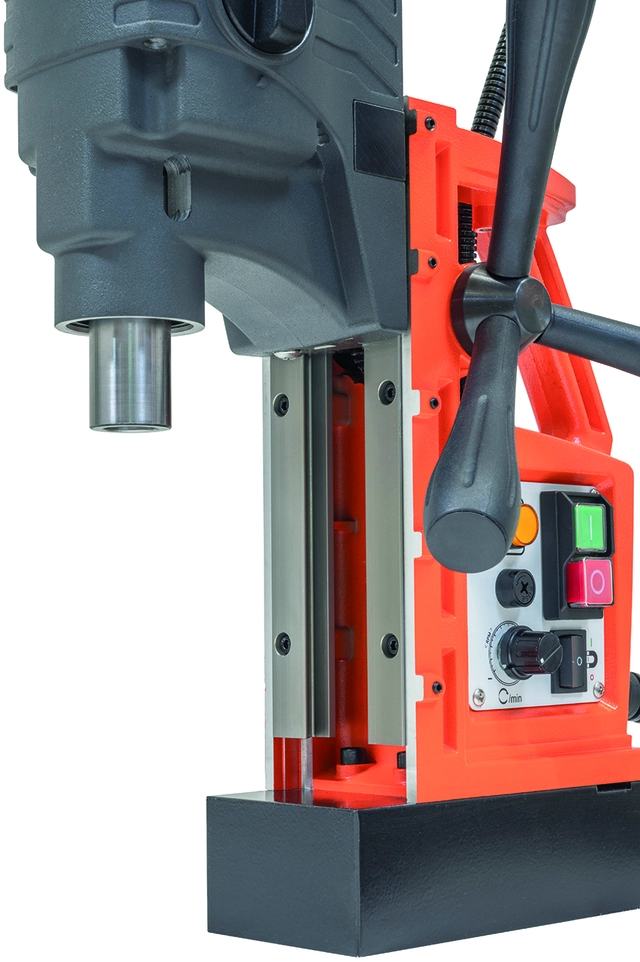 TPC 1000 Magnet bore- og gjengemaskin Bernardo 