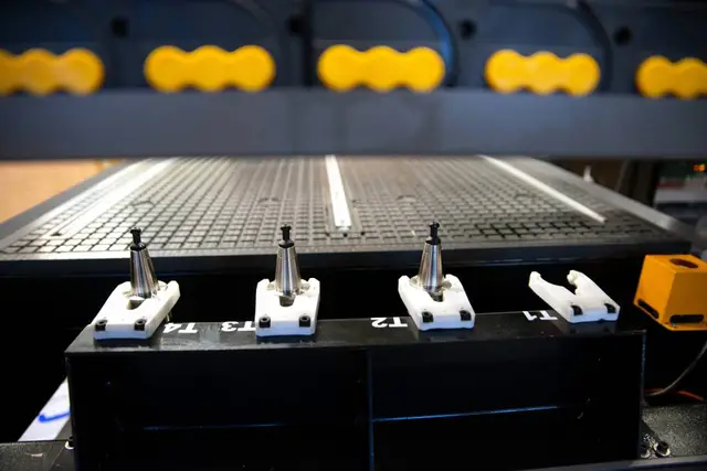 cp1212 ATC 3-akse CNC-router Med verktøyveksler, cncPro 