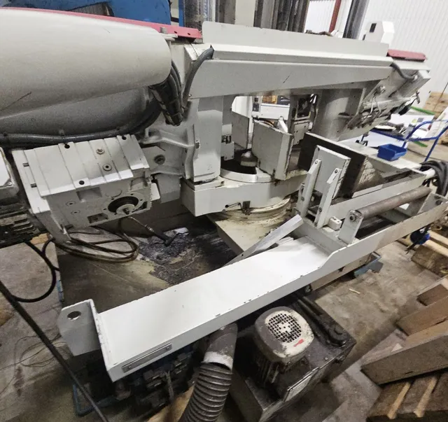 Behringer HBP 260 Brukt Båndsag m/rullebord 