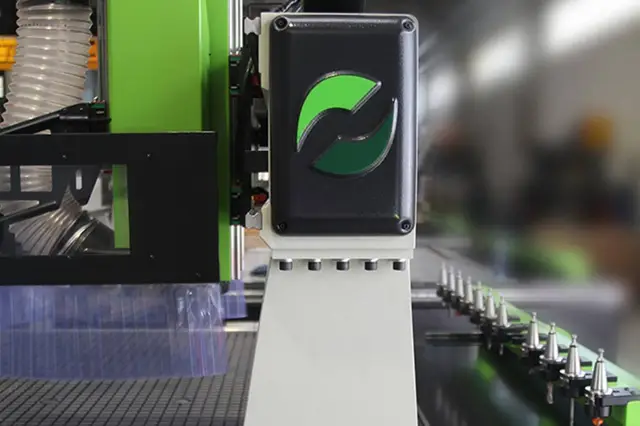 1310 EXPERT 3-akse CNC-router Seron 