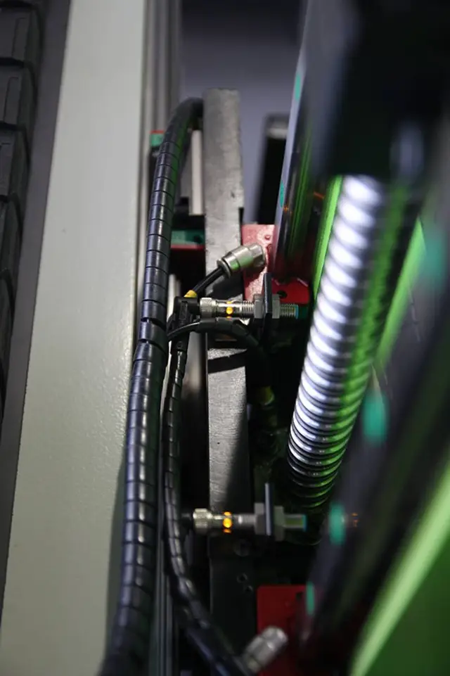 1310 EXPERT 3-akse CNC-router Seron 