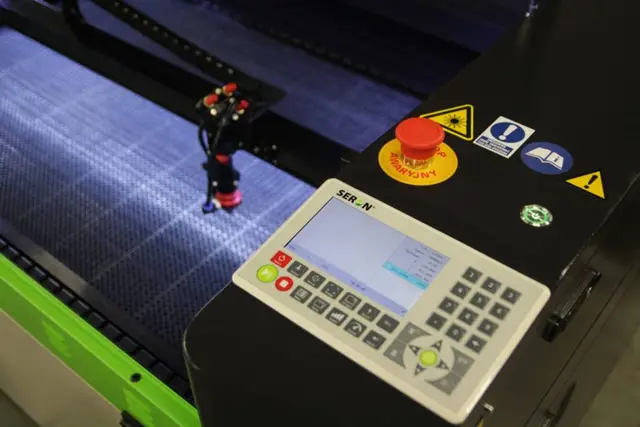 SLX Laser CO2 300x500 Seron 