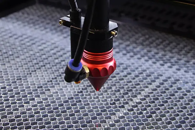 SLX Laser CO2 300x500 Seron 